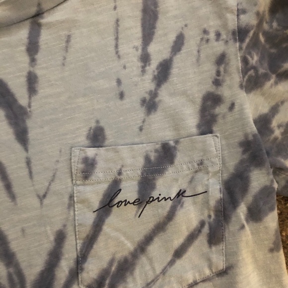 Bundle 3/$15 - VS Pink Campus Tee - Picture 3 of 7